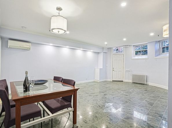 261 Marlborough St 1, Boston MA 02116
