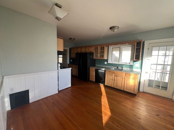 89 Essex Street 2, Swampscott MA 01907
