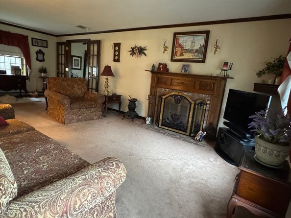 15 Pheasant Run, East Bridgewater MA 02333