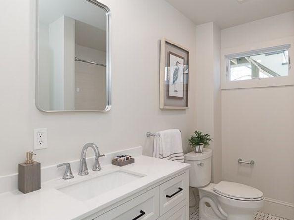 123 Main Street 2, Rockport MA 01966