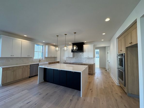 12 Old County Road 20, Hudson MA 01749