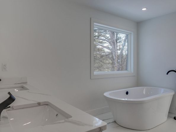 709 Main Street, Acton MA 01720