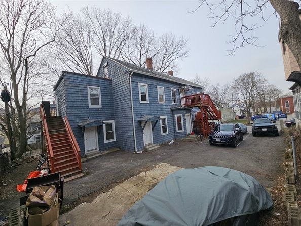 21 John, Worcester MA 01609