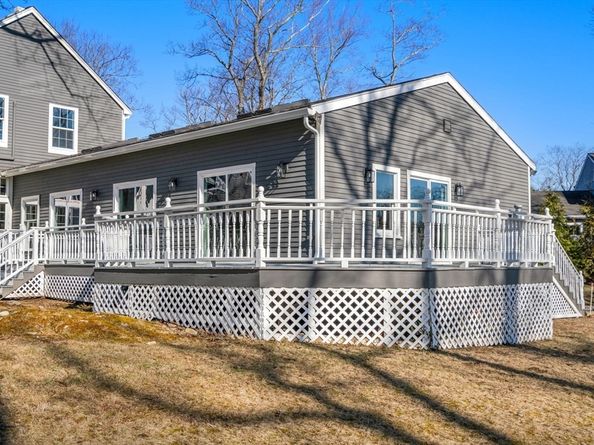 85 Schoolmaster Lane, Dedham MA 02026