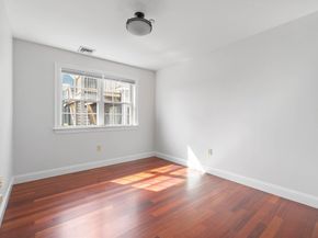 39 Fenton St 7, Boston MA 02122