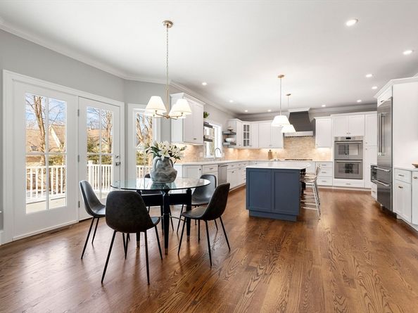 12 Wilson Road, Lexington MA 02421