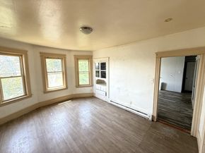 15 Boardman St, Worcester MA 01606