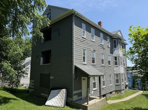 15 Boardman St, Worcester MA 01606
