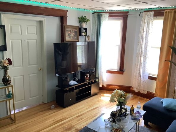 15 Boardman St, Worcester MA 01606