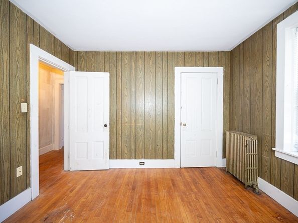128 & 128 1/2 Elm St, Southbridge MA 01550