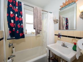 128 & 128 1/2 Elm St, Southbridge MA 01550
