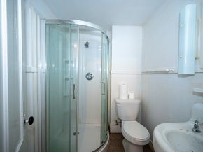 128 & 128 1/2 Elm St, Southbridge MA 01550