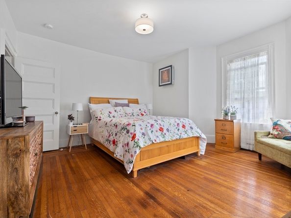 35 Frances Street, Melrose MA 02176