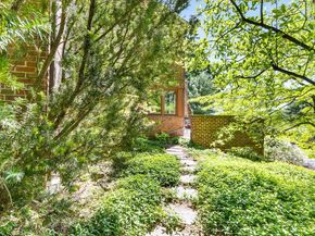 34 Lagrange St, Brookline MA 02467