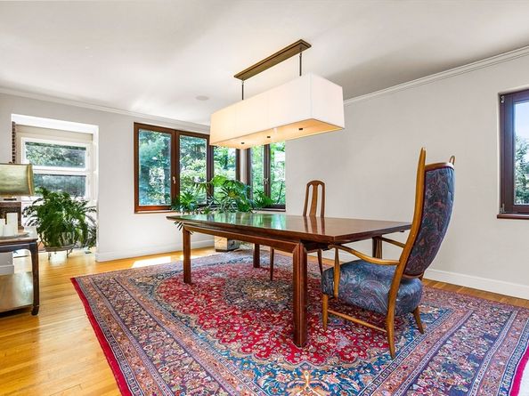 34 Lagrange St, Brookline MA 02467