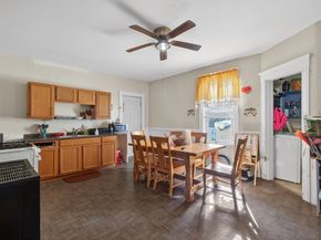 19 Woodbine St, Worcester MA 01603