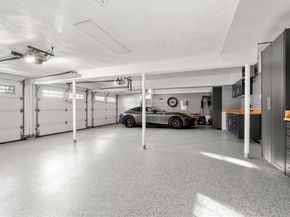 11 Hillcrest Road, Weston MA 02493