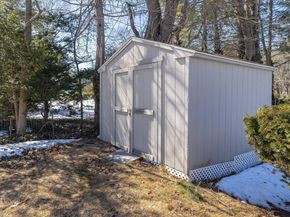 138 W. Plain St, Wayland MA 01778