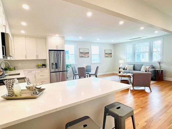 156-158 Waverley Street 158, Belmont MA 02478