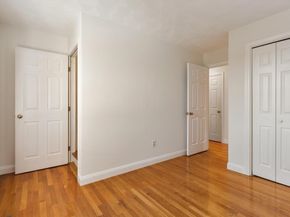 367 Waltham St 5, Lexington MA 02421