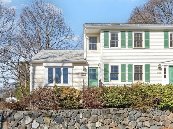 367 Waltham St 5, Lexington MA 02421