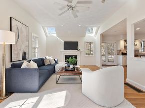 367 Waltham St 5, Lexington MA 02421