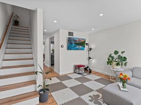 5257 Washington St. 5257, Boston MA 02132