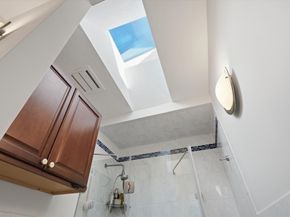 676 Huron Ave 44, Cambridge MA 02138