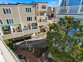 676 Huron Ave 44, Cambridge MA 02138