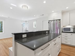 676 Huron Ave 44, Cambridge MA 02138