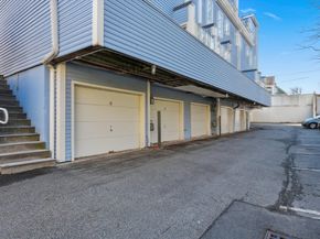 676 Huron Ave 44, Cambridge MA 02138