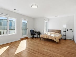 676 Huron Ave 44, Cambridge MA 02138