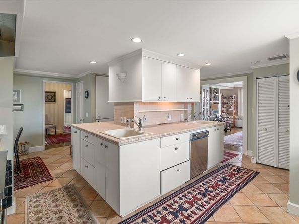 274 Beacon Street 8R, Boston MA 02116