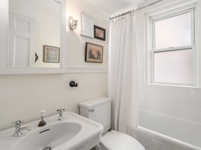 274 Beacon Street 8R, Boston MA 02116