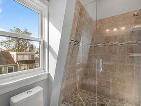 365 E St, Boston MA 02127