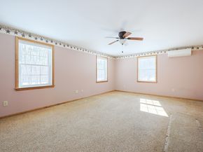 53 Robin Road, Westborough MA 01581