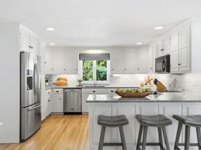 11 Simmons Dr, Duxbury MA 02332