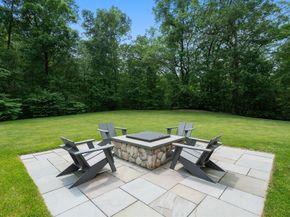 300 Glen Road, Weston MA 02493