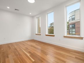 58 Kent U302, Brookline MA 02445