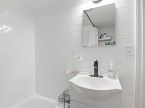 39 Cross St, Quincy MA 02169