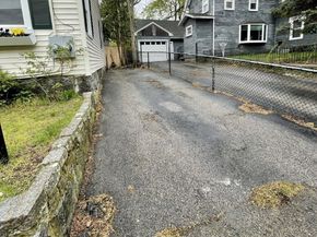 39 Cross St, Quincy MA 02169