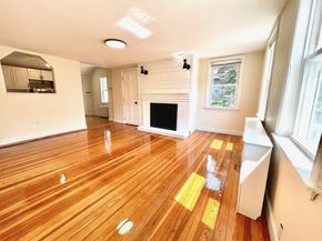 39 Cross St, Quincy MA 02169