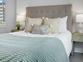 18 Cliveden St 201, Quincy MA 02169