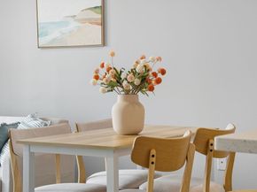 18 Cliveden St 201, Quincy MA 02169