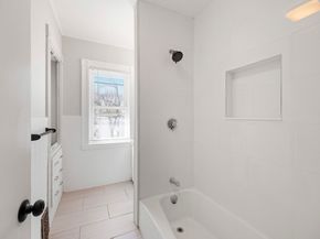 37 Howard St, Lynn MA 01902