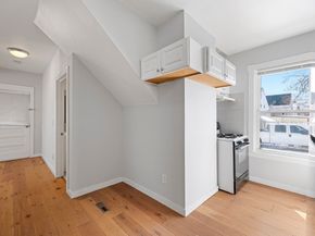 37 Howard St, Lynn MA 01902