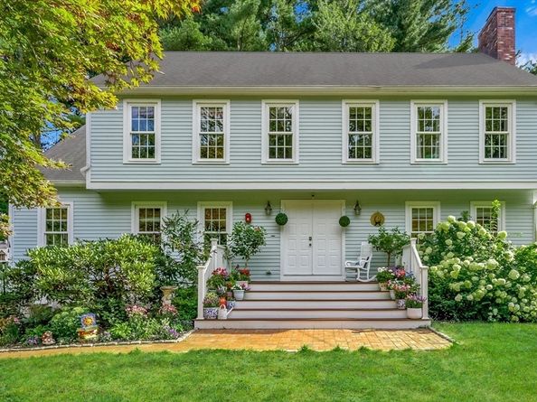 44 Gilmore Rd, Southborough MA 01772