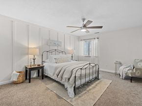 4 Thayer Pond Dr 20, Oxford MA 01537