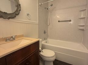 43-51 Albion St C9, Melrose MA 02176