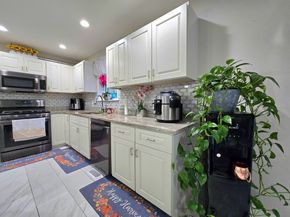 457 Granite St, Worcester MA 01607